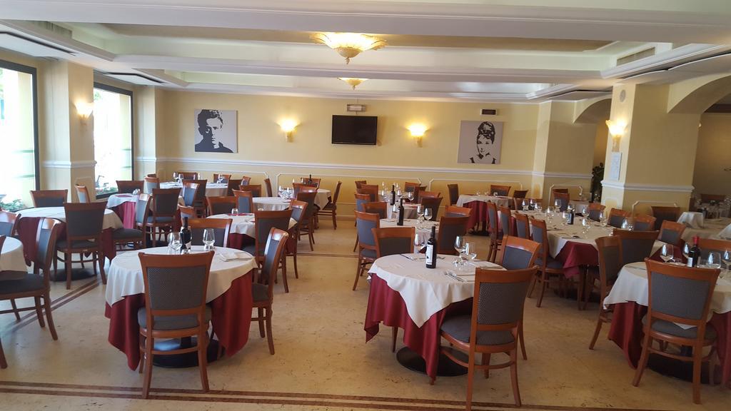Hotel Corallo Francavilla Al Mare Eksteriør bilde