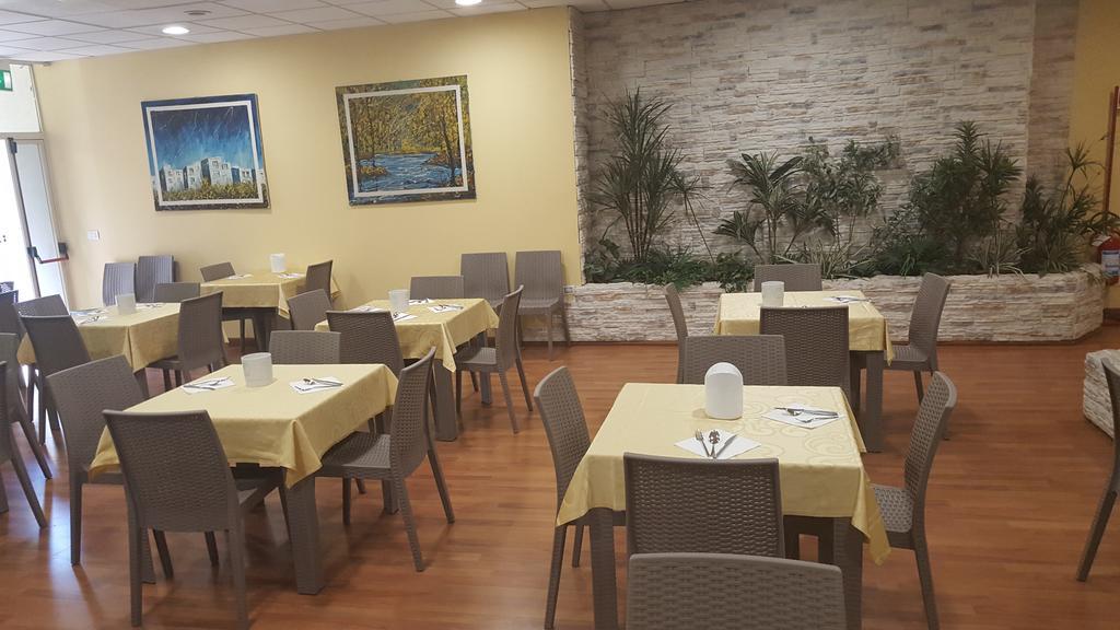 Hotel Corallo Francavilla Al Mare Eksteriør bilde